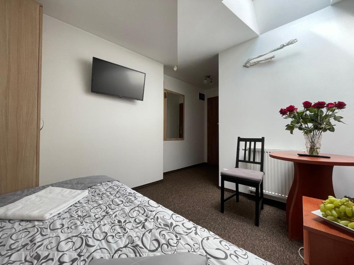 Hotelik Gold Raszyn Exteriér fotografie