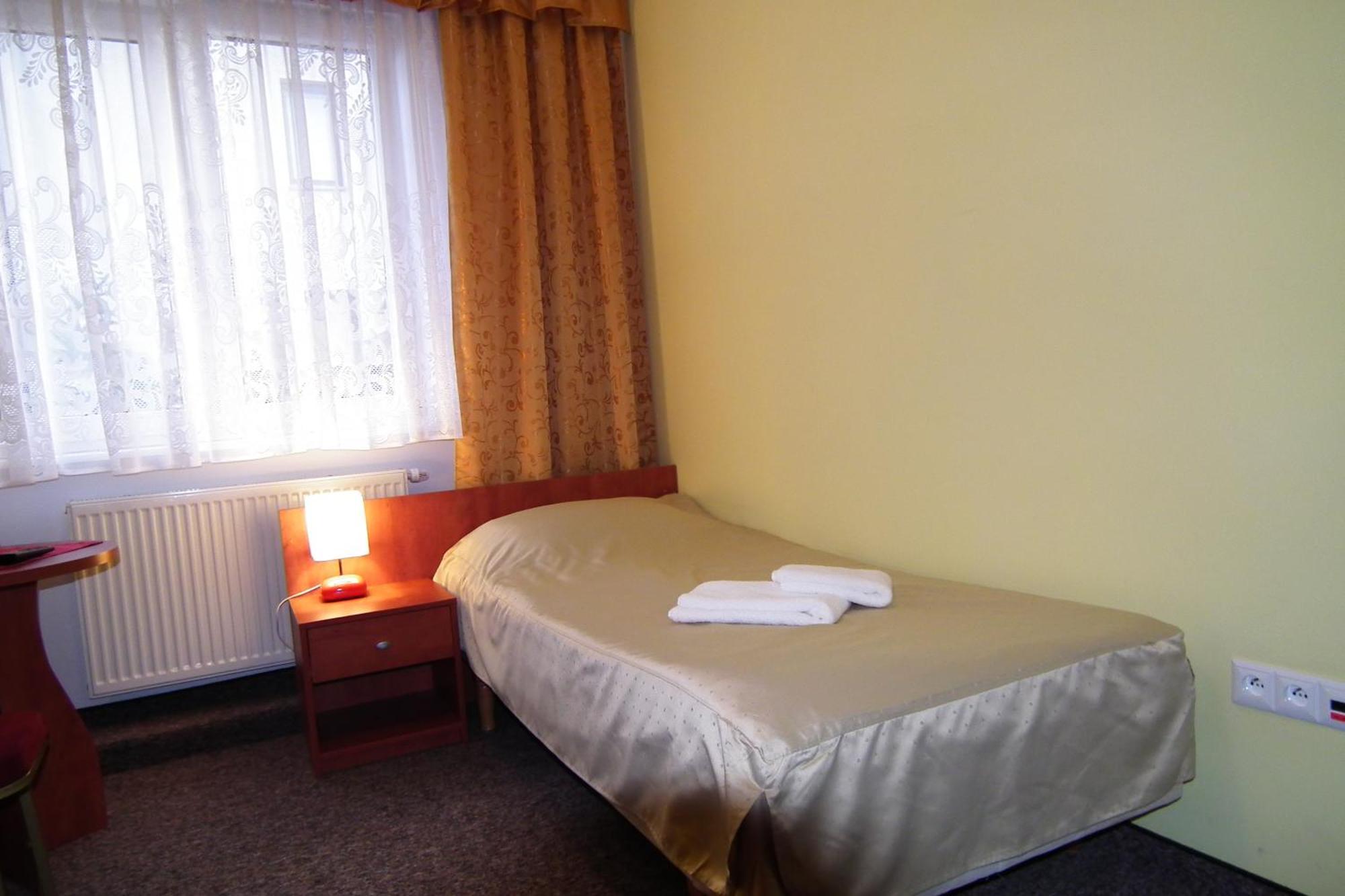 Hotelik Gold Raszyn Pokoj fotografie
